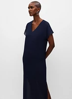Robe longue à fentes et col en V
