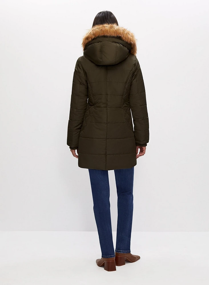 Manteau matelassé à capuchon