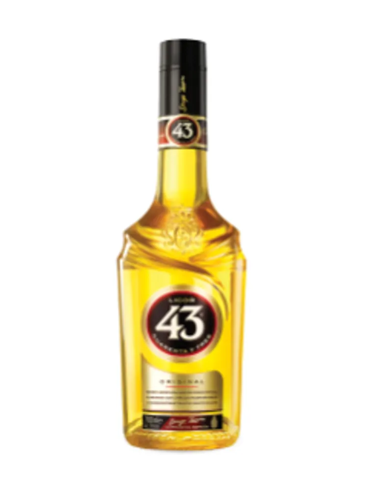 43 Flip: Creamy Whiskey Cocktail with Licor 43
