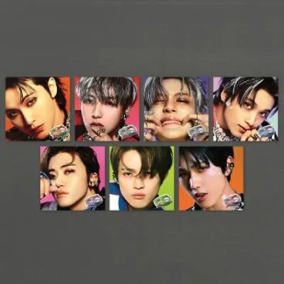 The 3rd Album 'ISTJ' [Poster ver. (JENO)]