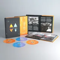 Seasons End (CD / Blu-Ray Deluxe Set)