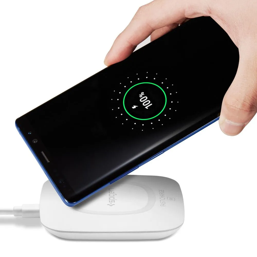 F301W Essential Ultra Slim Wireless Charging Pad