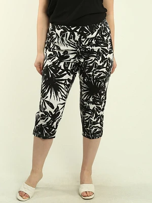 Textured Pull-On Capris