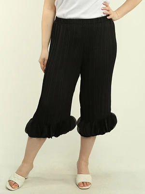 Circle Fringe Pleated Capri Pants