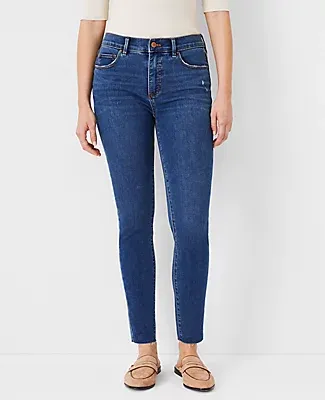 Ann Taylor Curvy Sculpting Pocket Mid Rise Skinny Jeans in Mid Stone Wash