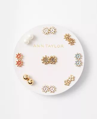 Ann Taylor Flower Stud Earring Set