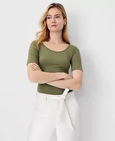 Ann Taylor Modern Seamless Scoop Neck Tee