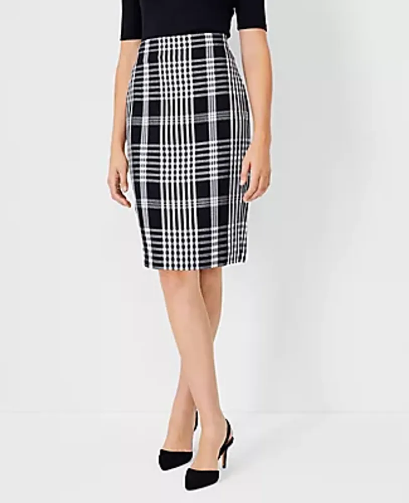 Ann Taylor Petite Plaid Pencil Skirt