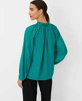 Ann Taylor Shirred Raglan Popover Top Size 2XS Green Marais Women's