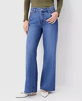 Ann Taylor Mid Rise Wide Leg Jeans Original Medium Stone Wash