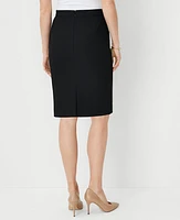 Ann Taylor The Petite Seamed Pencil Skirt Bi-Stretch - Curvy Fit Black Women's