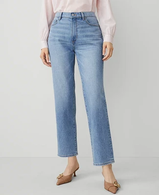 Ann Taylor The Petite Straight Jean — Curvy Fit Vintage Light Indigo Wash Women's