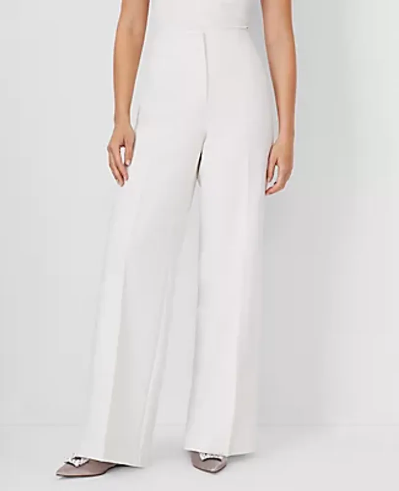 Ann Taylor The Petite Wide Leg Pant in Crepe