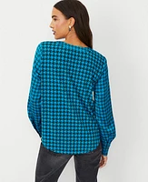 Ann Taylor Petite Houndstooth Mixed Media Pleat Front Top Size 2XS Azurite Women's