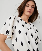 Ann Taylor Geo Shirred Short Sleeve Top Winter White-Black Women's