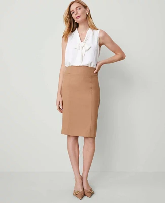 Ann Taylor The High-Waist Seamed Pencil Skirt Seasonless Stretch Perfect Camel Women's