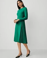 Ann Taylor Back-Pleat Midi Dress Festive Holly Women's