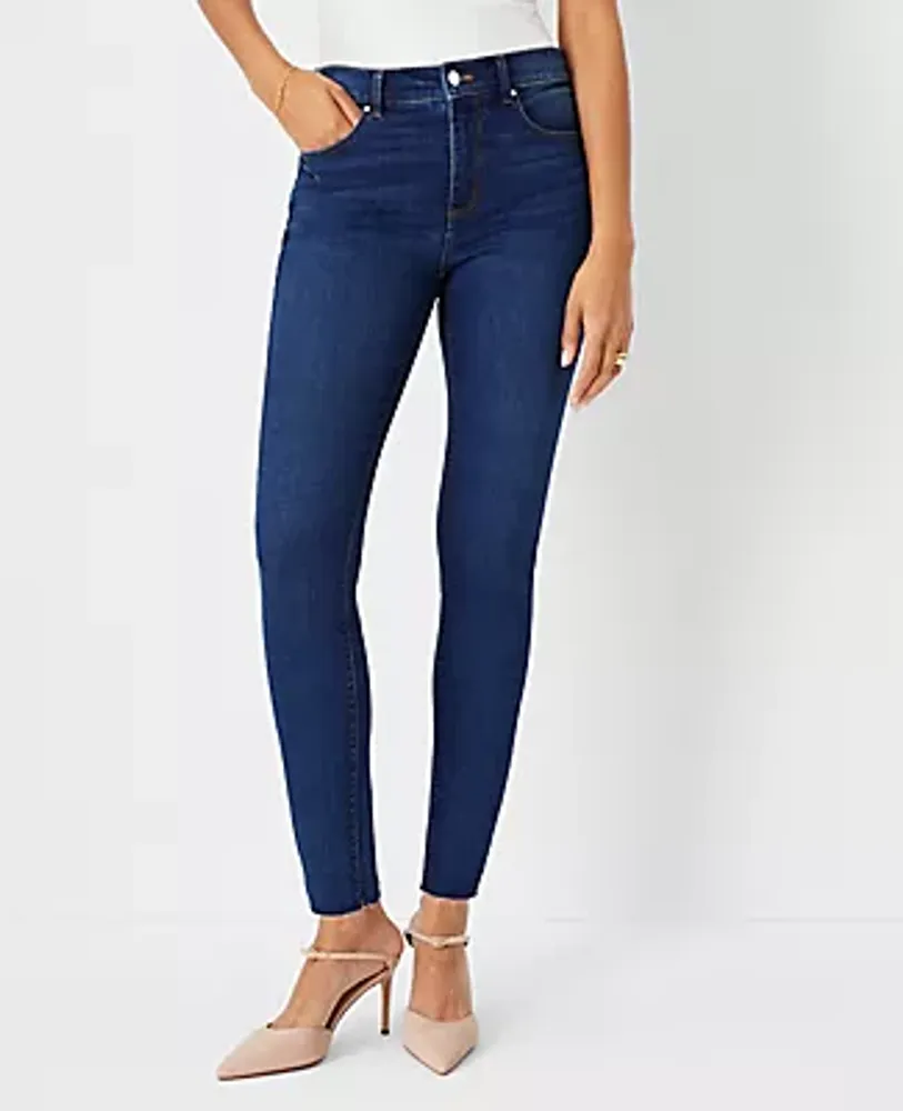 Petite Curvy Sculpting Pocket Mid Rise Skinny Jeans in Mid Stone Wash