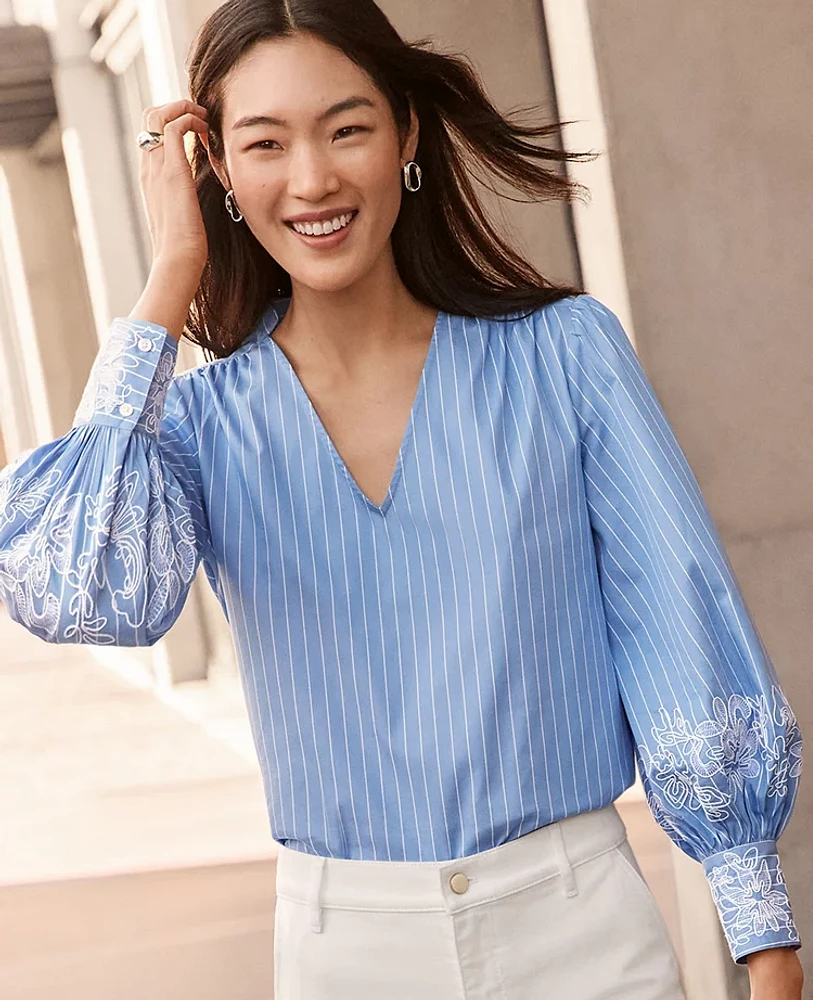 Ann Taylor Petite Striped Embroidered V-Neck Popover Top Blue / White Women's