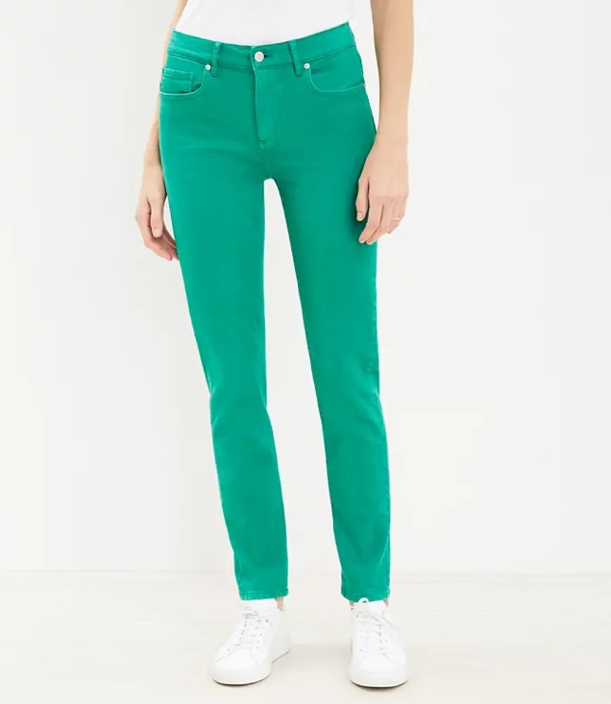 Girlfriend Jeans Cove Green