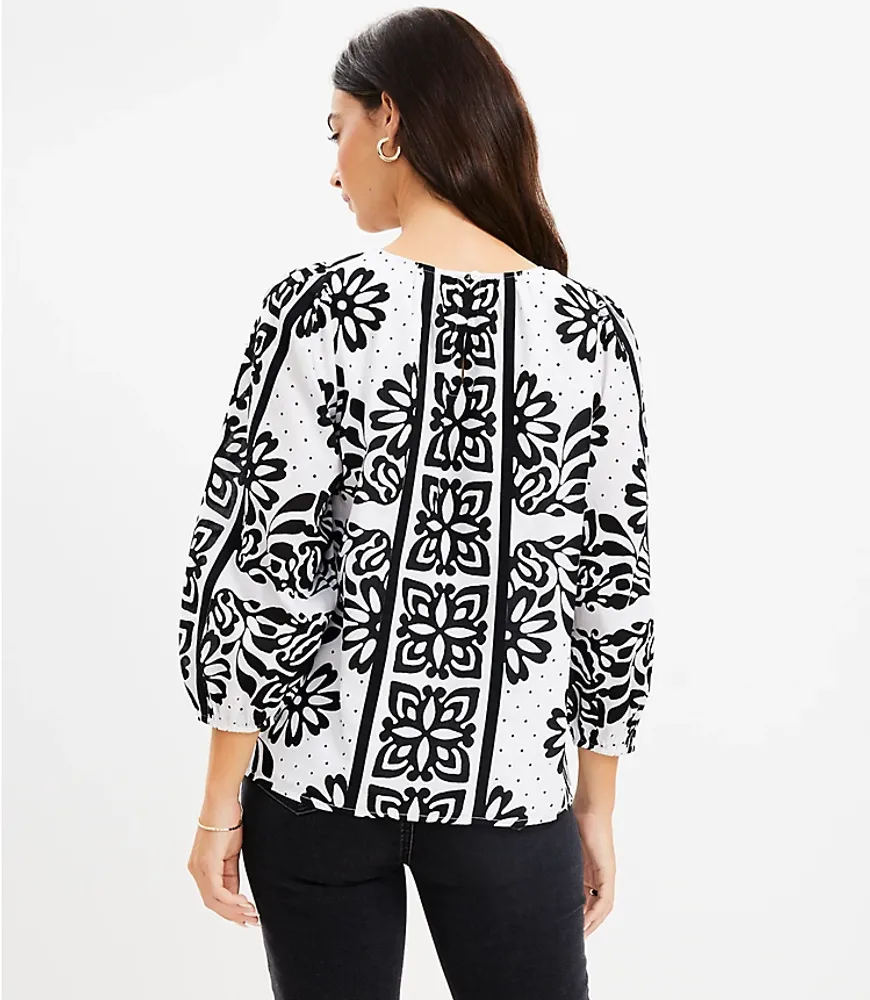 Tiled Shirred Crew Neck Blouse