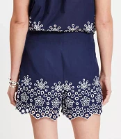 Petite Floral Eyelet Pleated Shorts