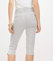Petite Curvy Capri Pants Striped Bi-Stretch
