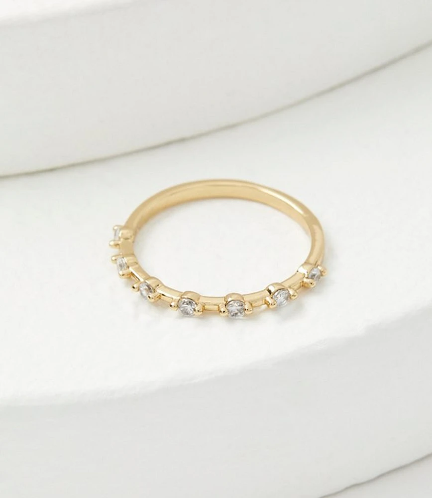 Demi Fine Scattered Ring