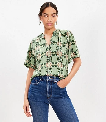 Petite Tiled Vine Pleated Cuff Top