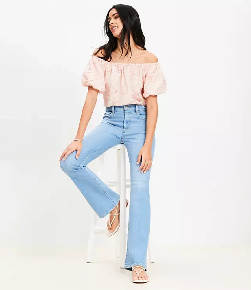 Mid Rise Boot Jeans Light Wash Indigo