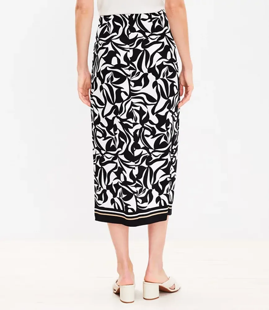 Abstract Swirl Column Wrap Skirt