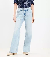 Mid Rise Wide Leg Jeans Light Wash