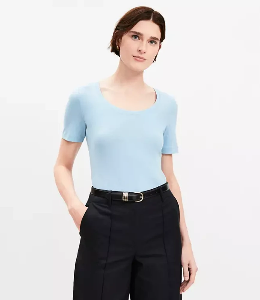 Ribbed Scoop Neck Tee
