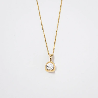 Tension Set Canadian Diamond Solitaire Necklace in 14K Yellow Gold (0