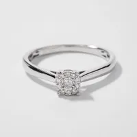 White Gold Diamond Cluster Promise Ring (0.05 ct tw)