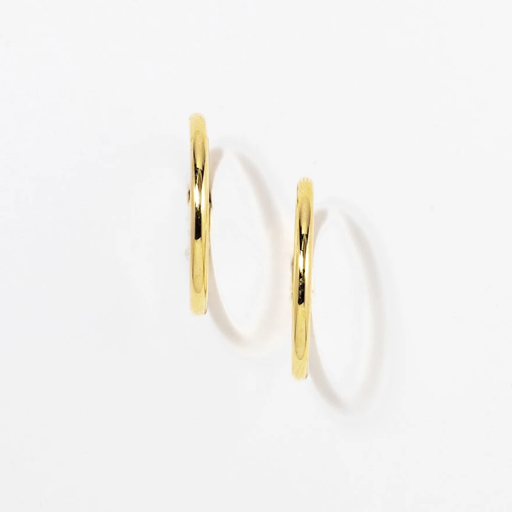 2x20mm Sleeper Earrings in 10K Yellow Gold