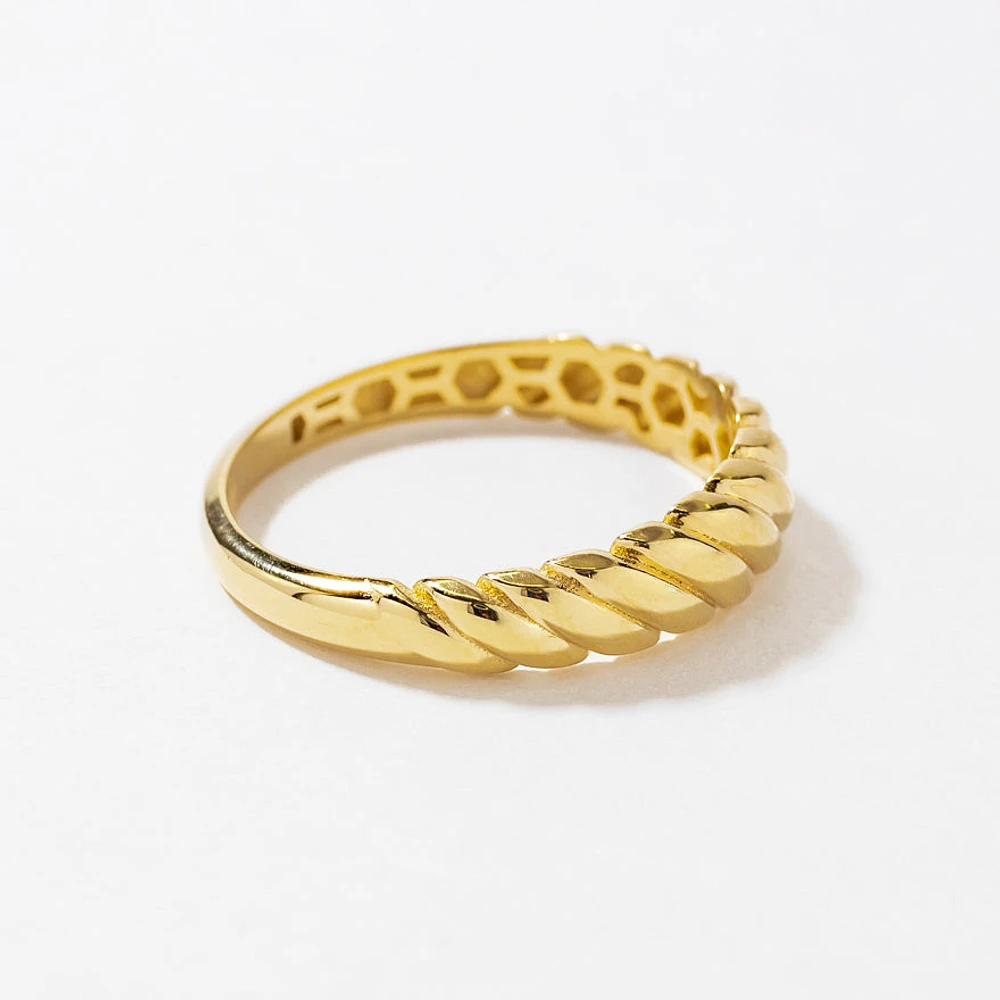Baguette Ring 10K Yellow Gold