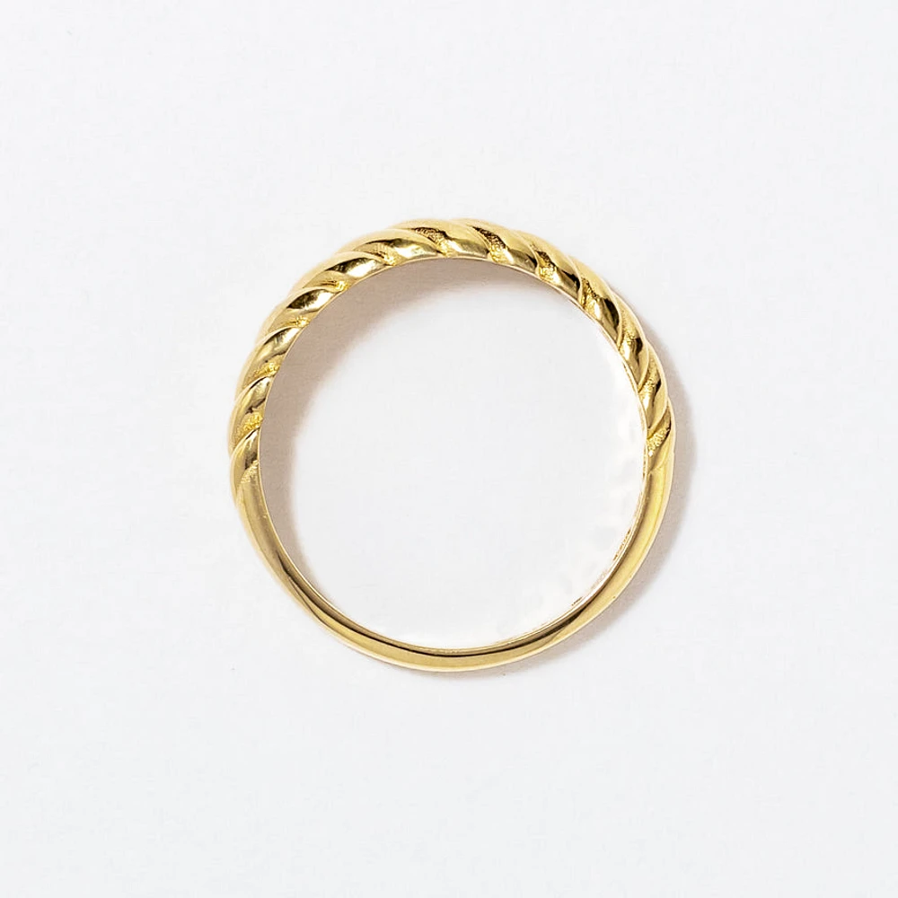 Baguette Ring 10K Yellow Gold