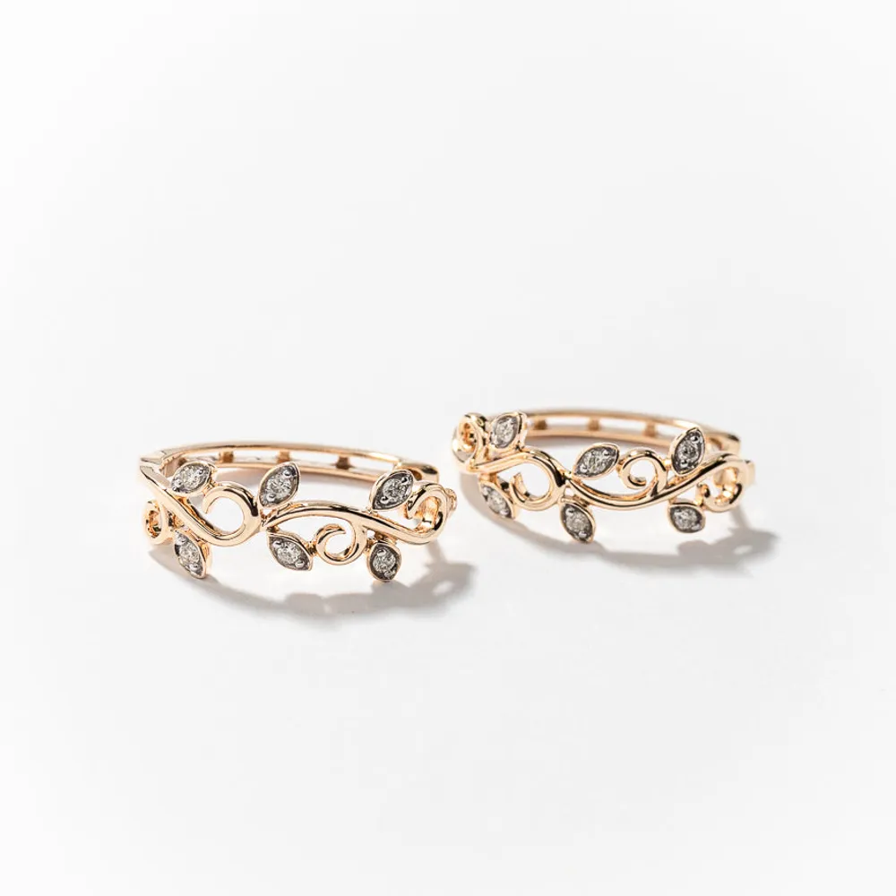 Diamond Cluster Hoop Earrings in 10K Yellow Gold (0.16 ct tw)