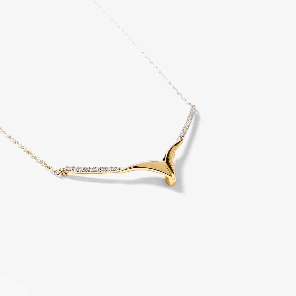 Diamond Cluster Necklace in 10K White and Yellow Gold (0.50 ct tw)