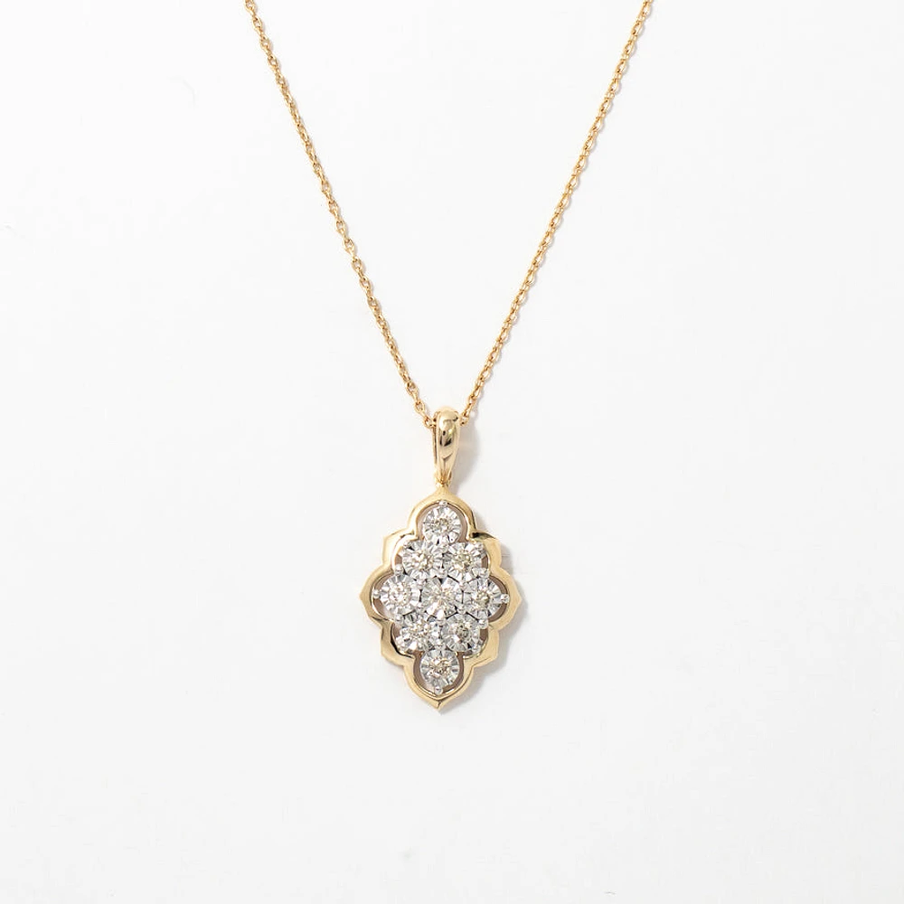 Diamond Cluster Necklace in 10K White and Yellow Gold (0.25 ct tw)