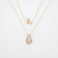 Diamond Cluster Necklace in 10K Yellow Gold (0.33 ct tw)