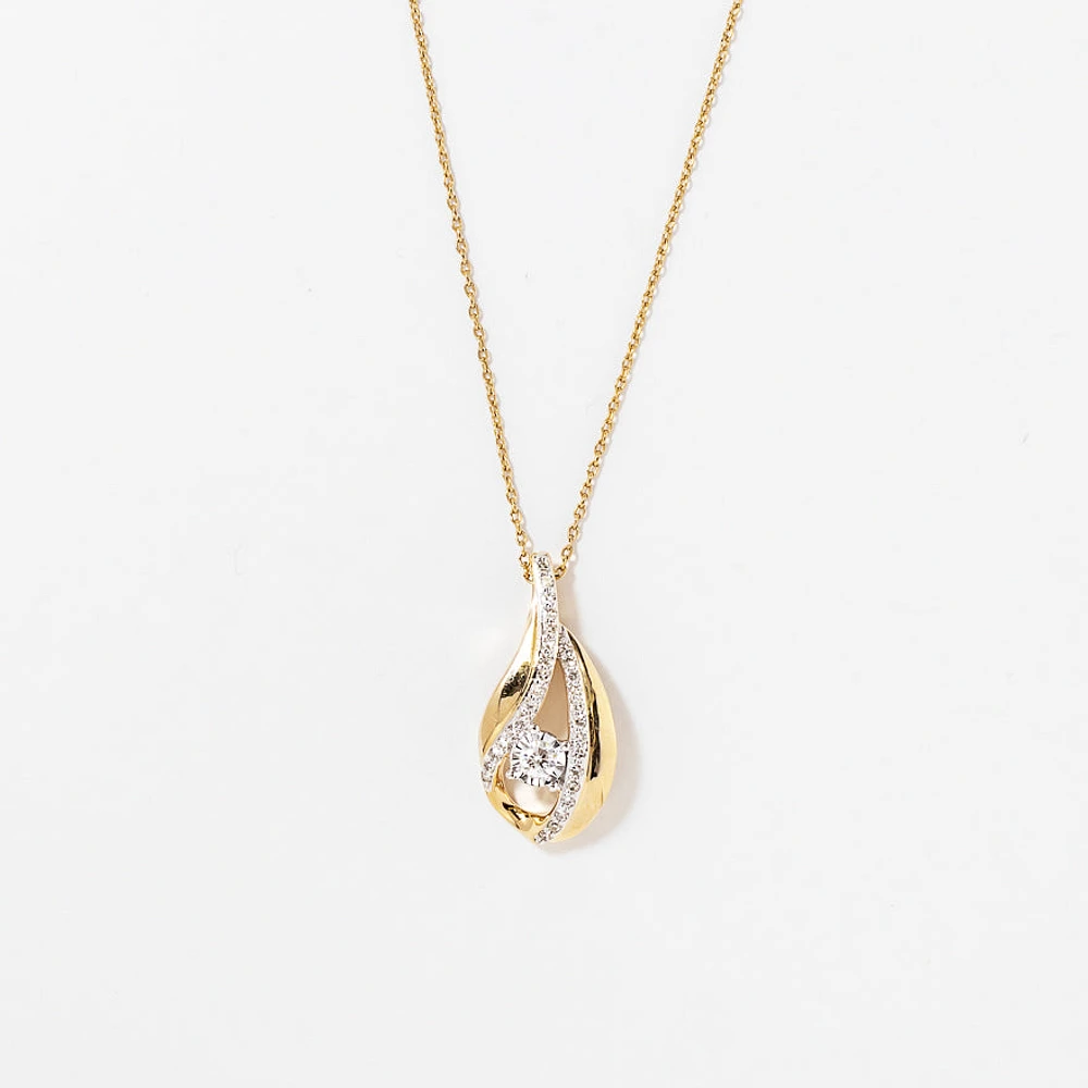 Diamond Cluster Necklace in 10K Yellow Gold (0.23 ct tw)