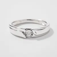 Gent's Wedding Band 10K White Gold (0.03 ct tw)