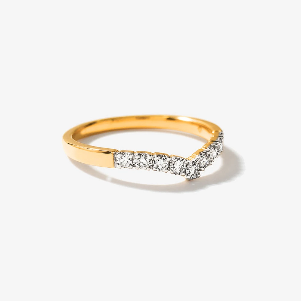 V Shape Diamond Wedding Band 14K Yellow Gold (0.25 ct tw)