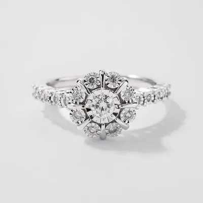 Diamond Cluster Ring 10K White Gold (0.35 ct tw)