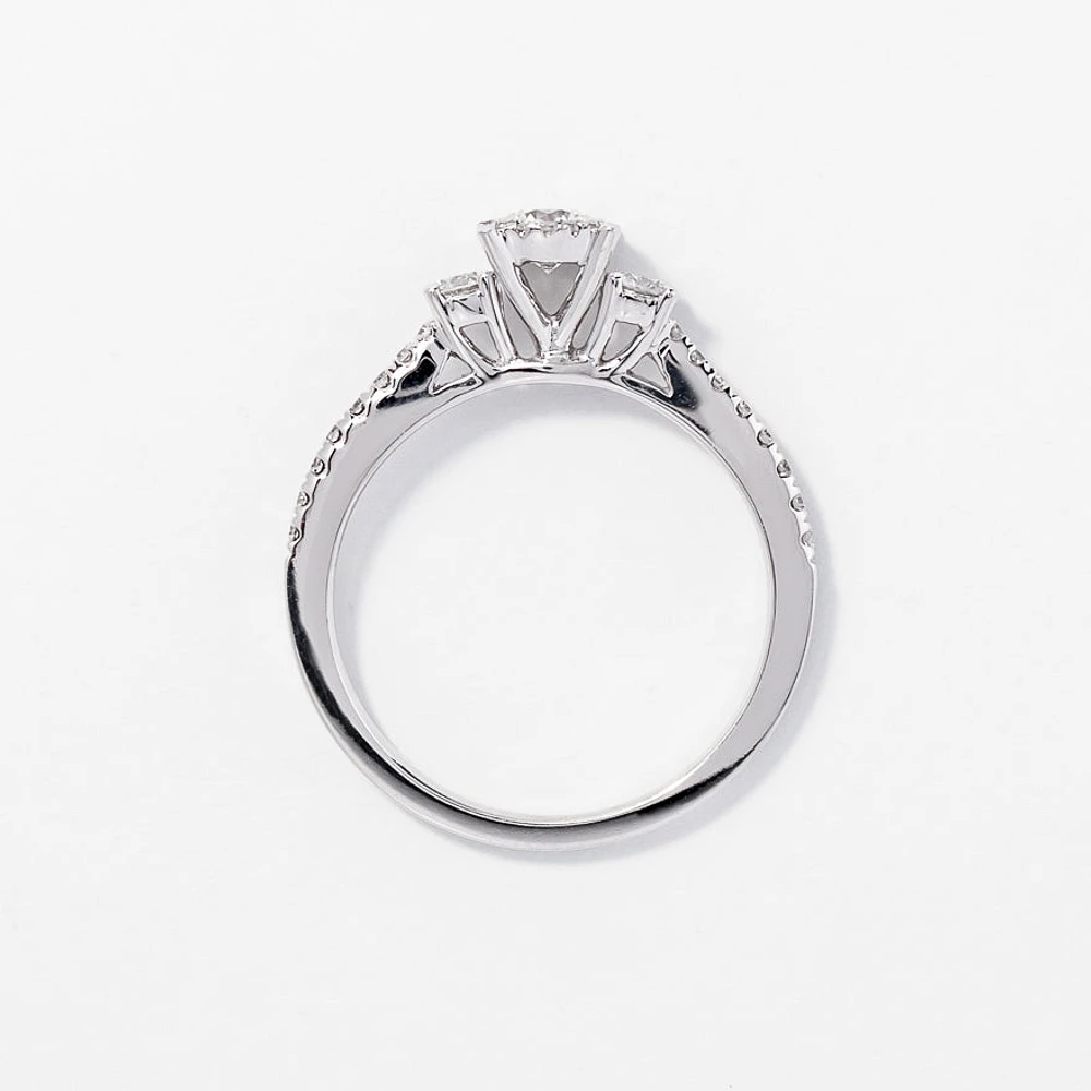 Diamond Engagement Ring 14K White Gold (0.68 ct tw)