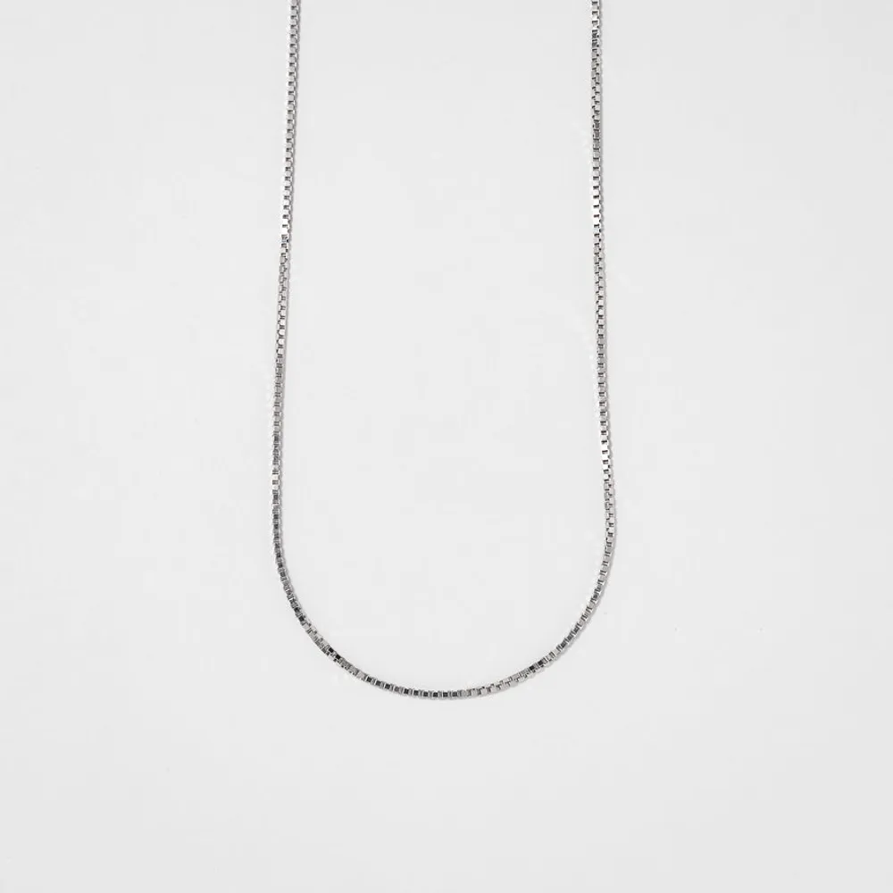 0.70mm Box Chain in 14K White Gold (16")