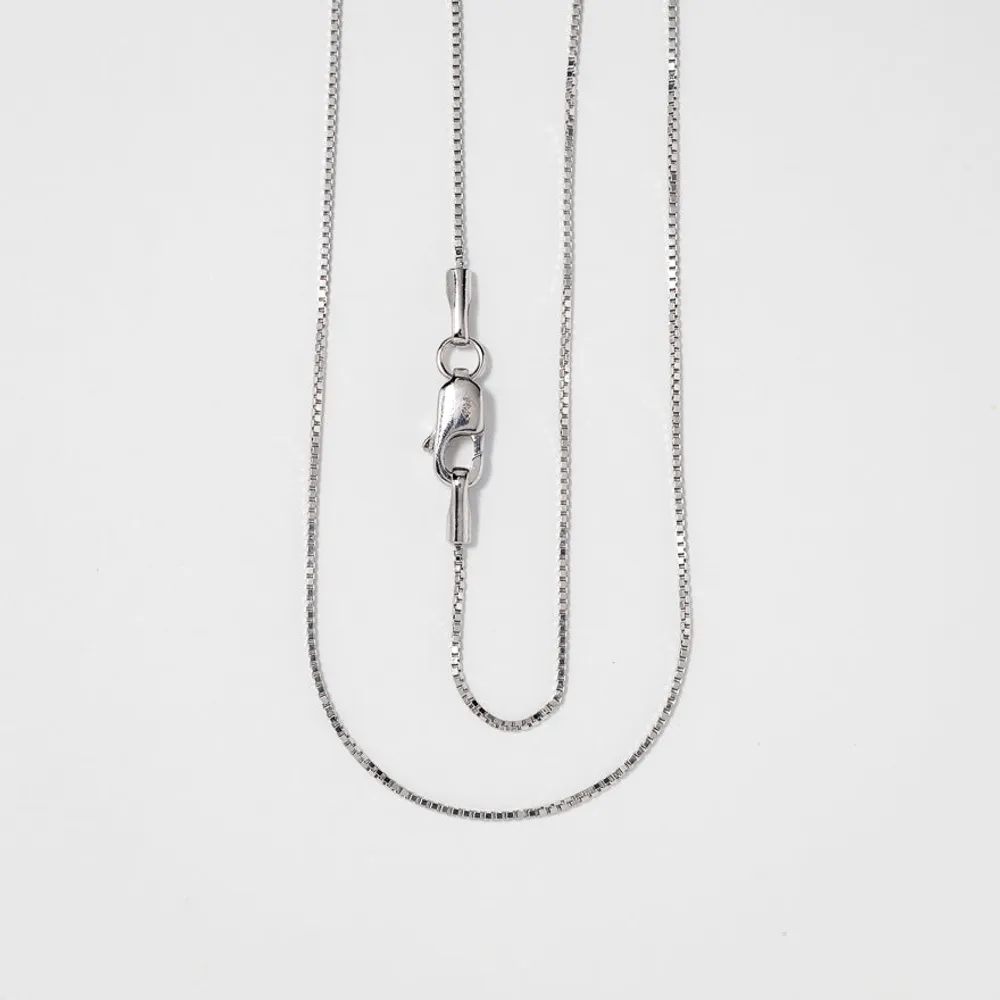 0.70mm Box Chain in 14K White Gold (16")