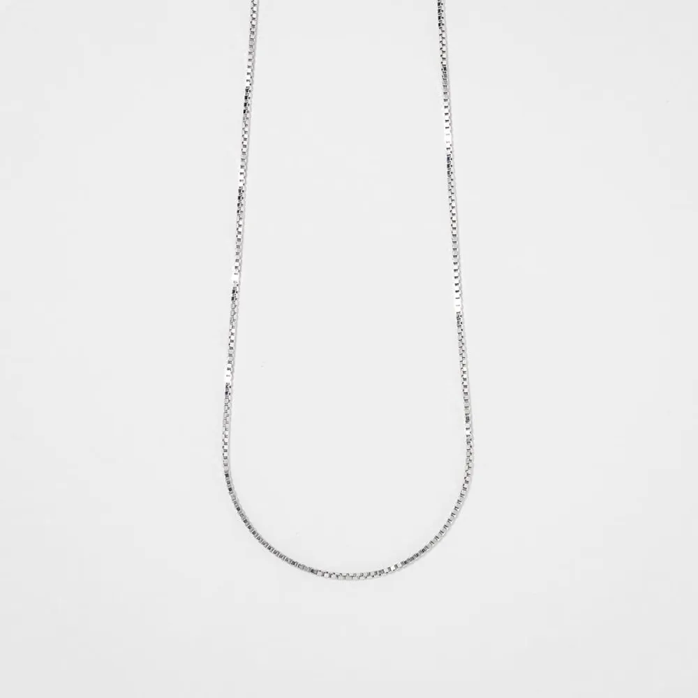 0.70mm Box Chain in 14K White Gold (20")